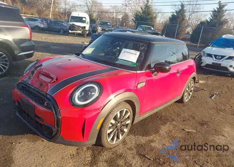 2023 Mini Hardtop Cooper S from USA, damaged, VIN WMW53DH00P2T20696